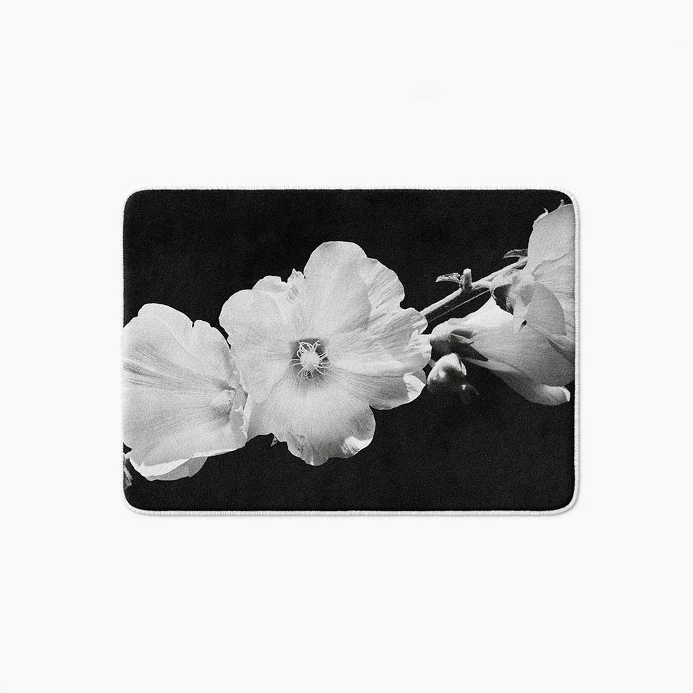Luna Bloom bathmat