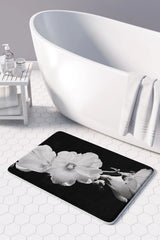 Luna Bloom bathmat